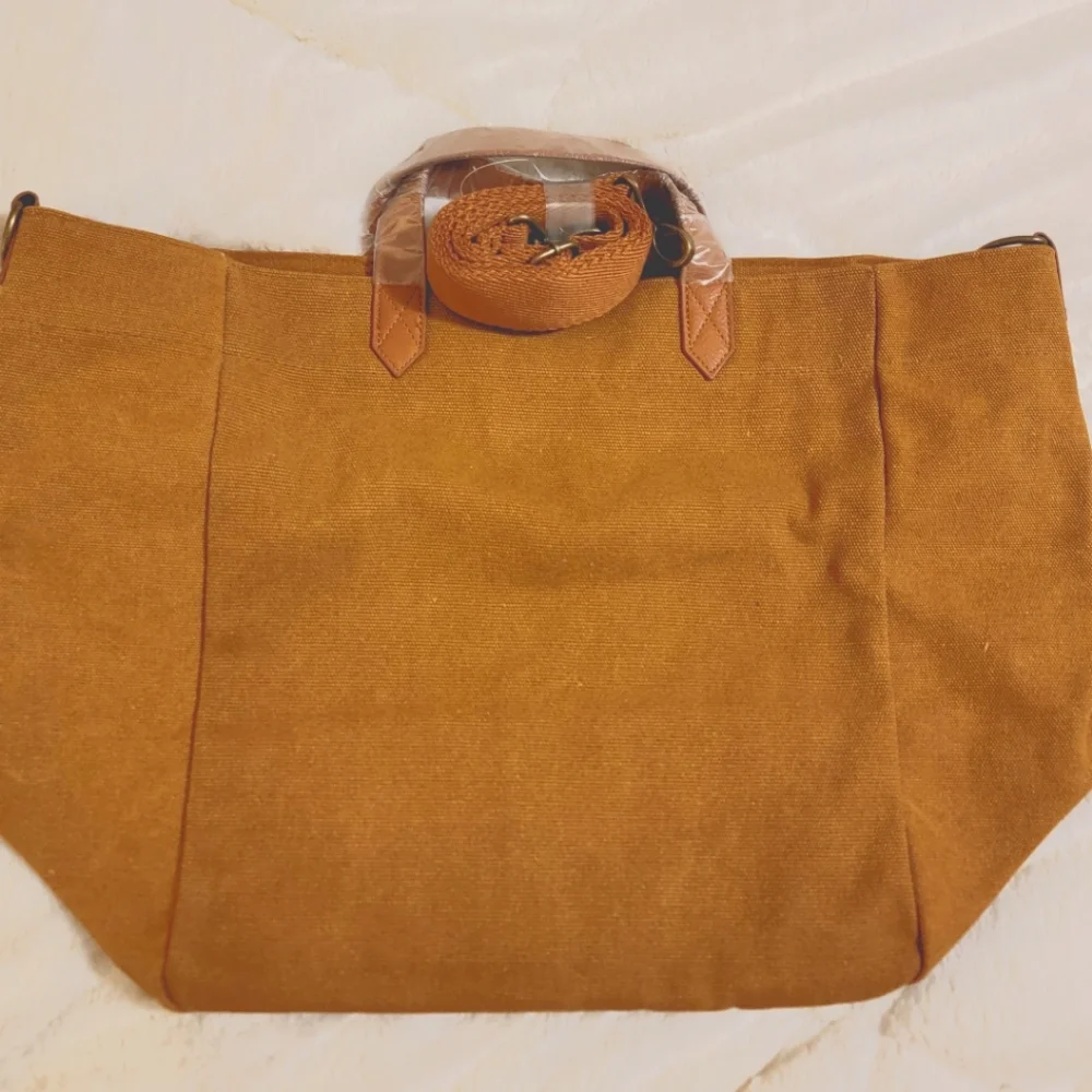 NWT Thirty One crossbody tote - Picture 5 of 10